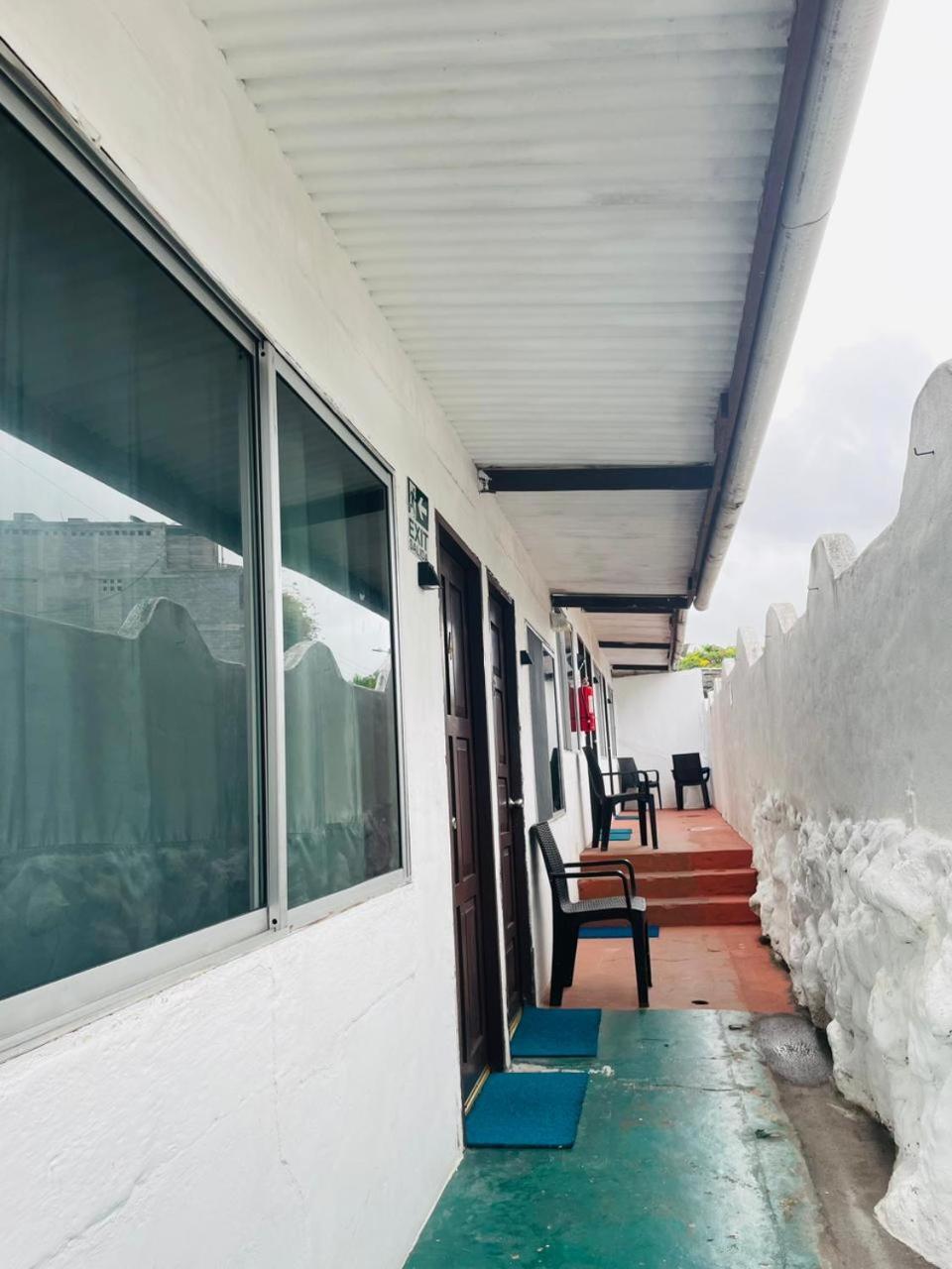 Hostal Darwin Puerto Ayora  Zewnętrze zdjęcie